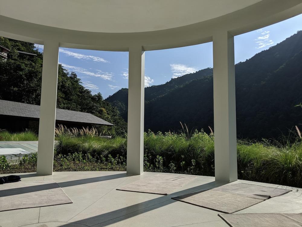 Taj Rishikesh Resort And Spa デヘラードゥーン エクステリア 写真